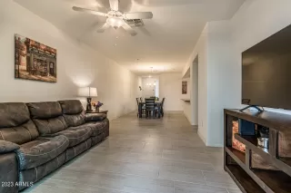 Photo #5: 6509702 Listing 