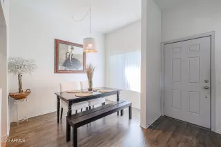 Photo #5: 6509779 Listing