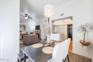 Photo #6: 6509779 Listing