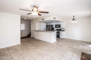 Photo #2: 6509961 Listing