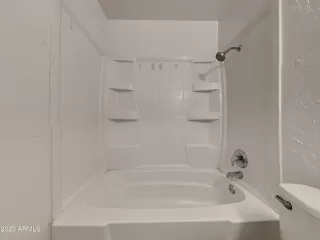 Photo #4: 6510439 Listing