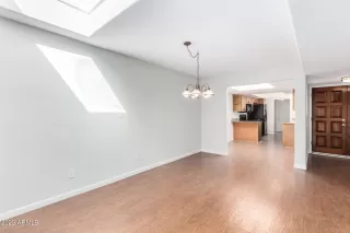 Photo #5: 6510494 Listing 