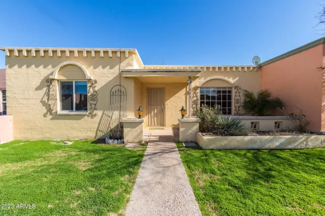 MLS: 6510924 Condo For Sale