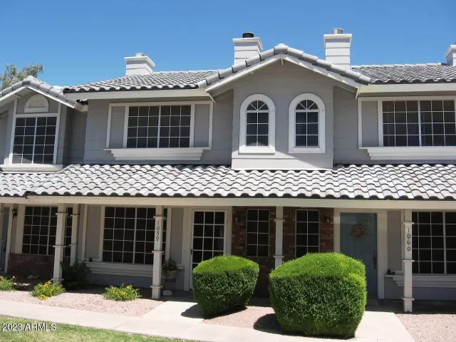 MLS: 6511025 Condo For Sale