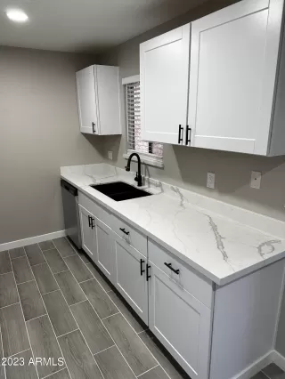 Photo #6: 6511051 Listing