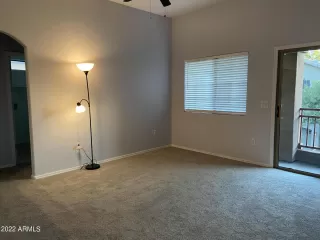 Photo #5: 6511177 Listing