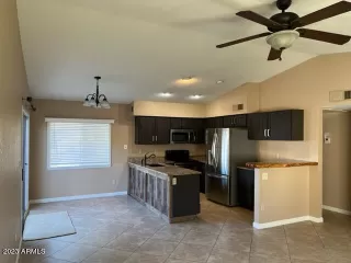 Photo #3: 6511258 Listing 