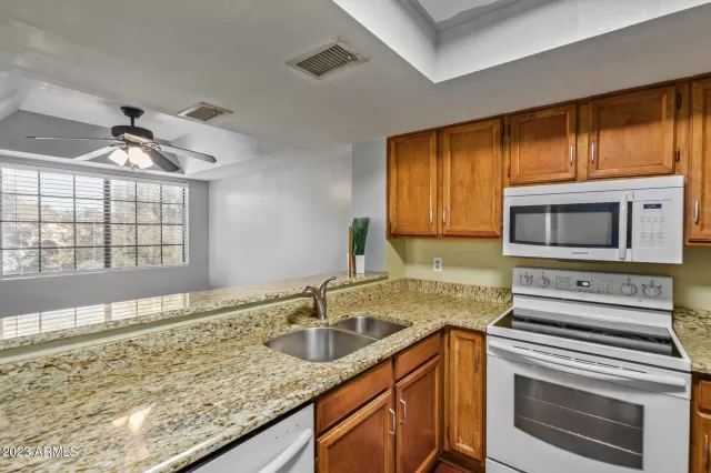 MLS: 6511695 Condo For Sale