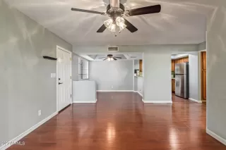 Photo #5: 6511695 Listing 