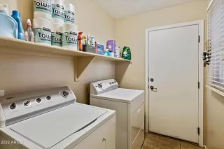 Photo #3: 6511745 Listing