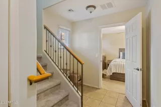 Photo #4: 6511745 Listing