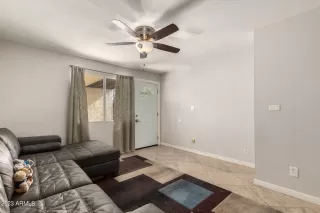 Photo #6: 6512175 Listing