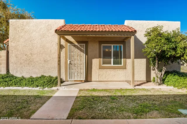 MLS: 6512308 Condo For Sale