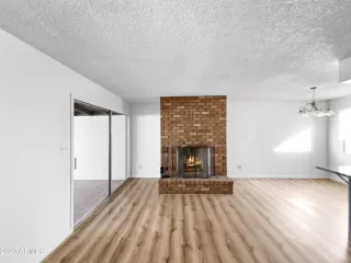 Photo #1: 6512318 Listing