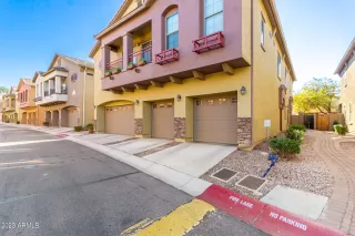 Photo #6: 6512329 Listing