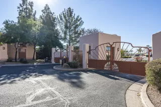 Photo #4: 6512348 Listing