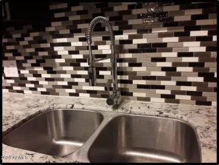 Photo #5: 6512495 Listing 