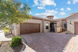 Photo #1: 6512586 Listing 