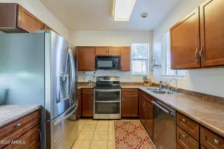 Photo #4: 6512776 Listing