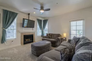 Photo #5: 6512776 Listing