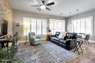 Photo #5: 6512839 Listing 