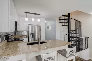 Photo #4: 6513023 Listing