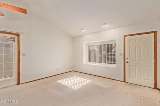 Photo #2: 6513231 Listing 