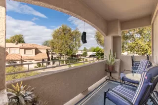 Photo #6: 6513423 Listing