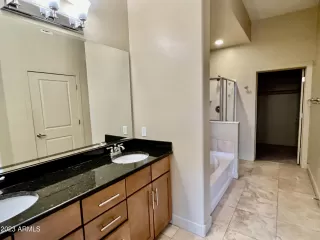 Photo #5: 6513615 Listing 