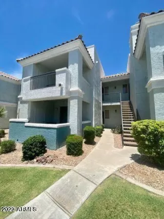 Photo #3: 6513819 Listing