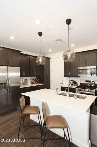 Photo #6: 6514023 Listing 