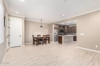 Photo #4: 6514565 Listing