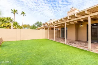 Photo #5: 6514570 Listing