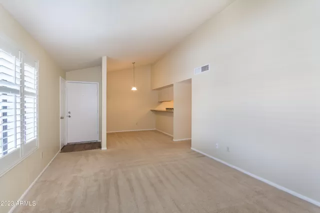 MLS: 6514884 Condo For Sale