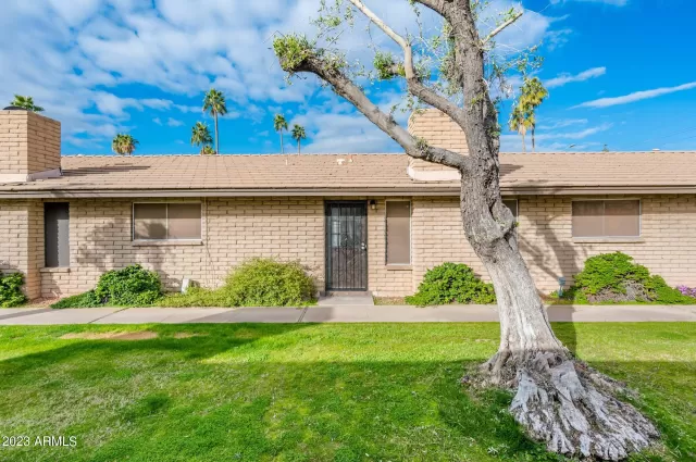 MLS: 6514947 Condo For Sale