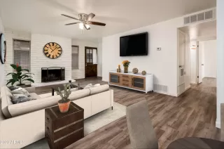 Photo #5: 6514947 Listing