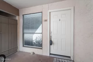 Photo #3: 6515196 Listing 