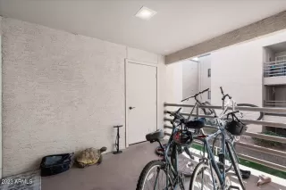 Photo #4: 6515196 Listing 