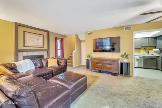 Photo #4: 6515219 Listing 
