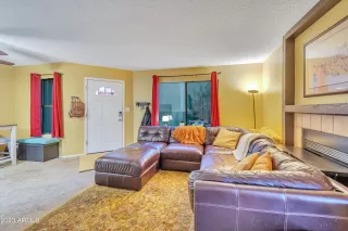 Photo #6: 6515219 Listing 