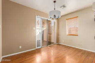 Photo #6: 6515302 Listing