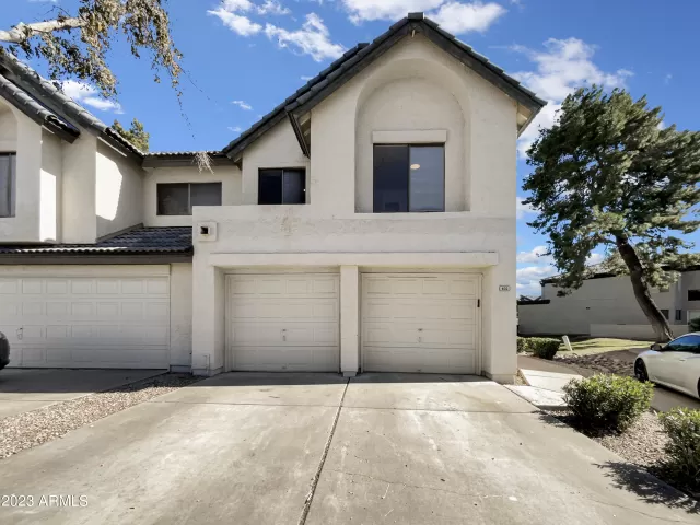 MLS: 6515303 Condo For Sale