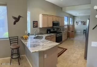 Photo #1: 6515577 Listing