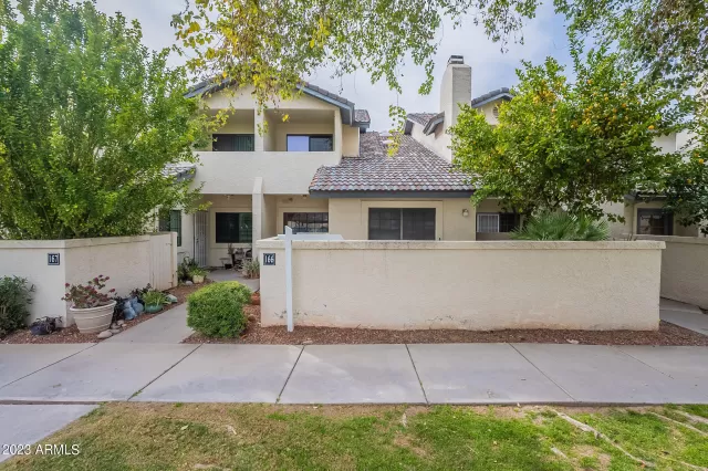 MLS: 6515744 Condo For Sale