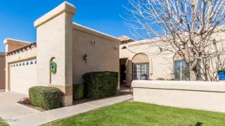 Photo #4: 6515746 Listing