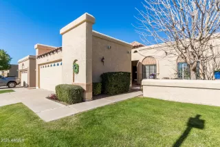 Photo #5: 6515746 Listing