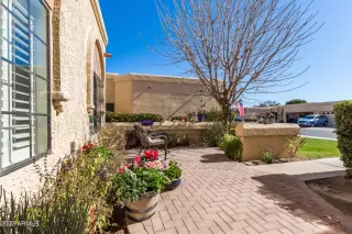 Photo #6: 6515746 Listing