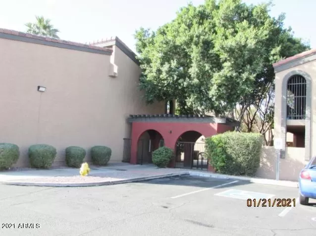 MLS: 6515865 Condo For Sale