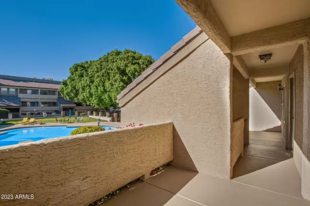 MLS: 6516037 Condo For Sale