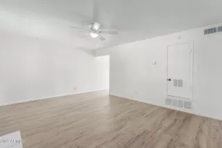 Photo #2: 6516126 Listing